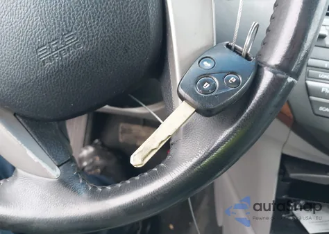 2011 Honda Accord 2.4 Ex-L z USA, uszkodzony, nr VIN 1HGCP2F8XBA090063